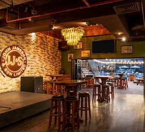 Pj O Reilly S Le Royal Meridien Al Markaziya Abu Dhabi Zomato Pj O Reilly S Le Royal Meridien Al Markaziya Abu Dhabi Zomato